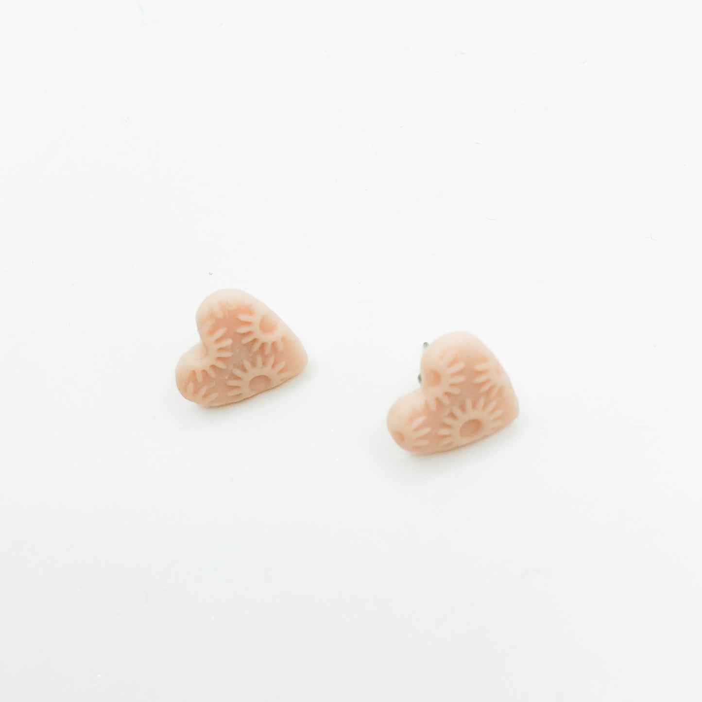 Matte Pink Heart Stud Earrings - Sunny