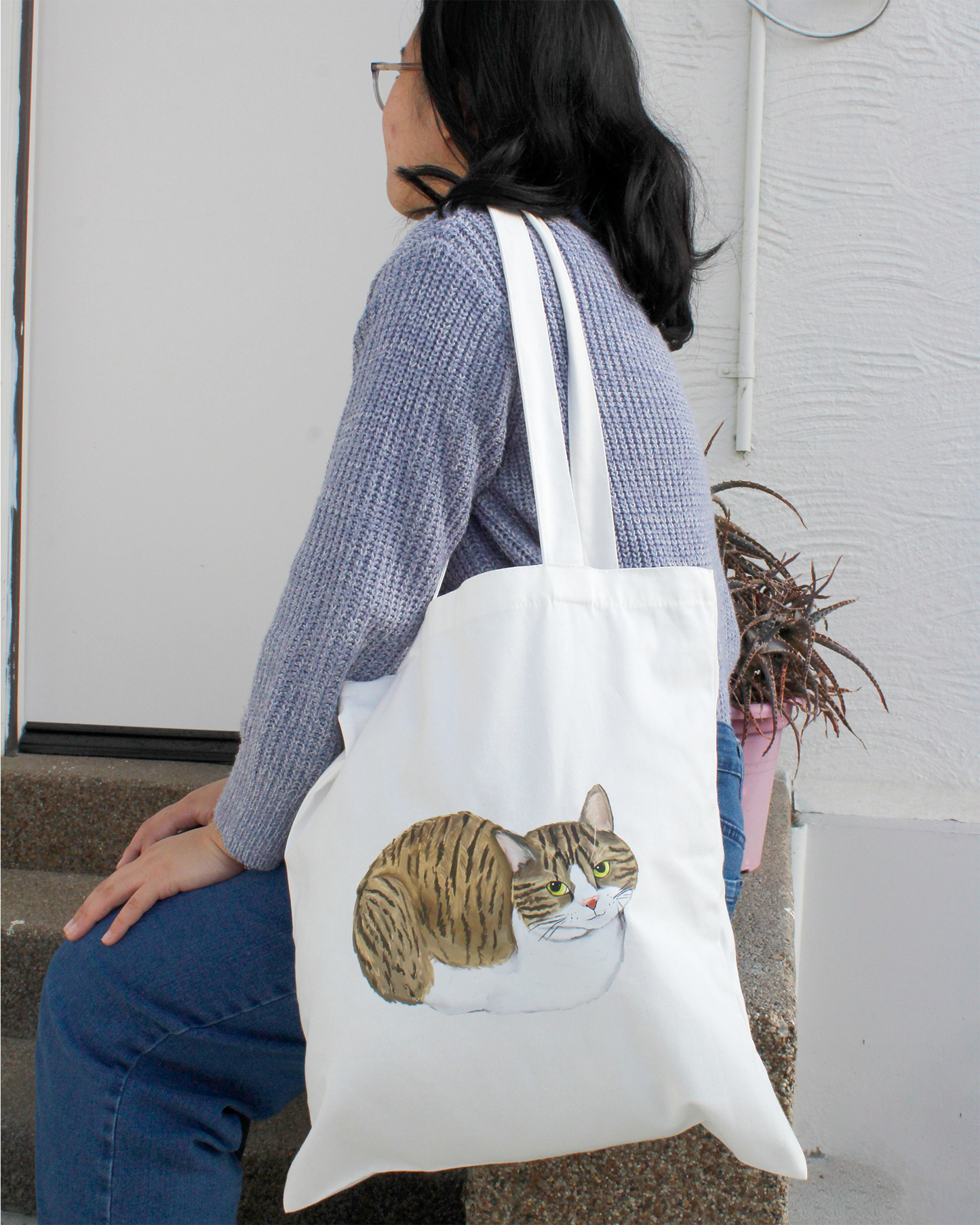 Loafing Cat Canvas Bag - Nico